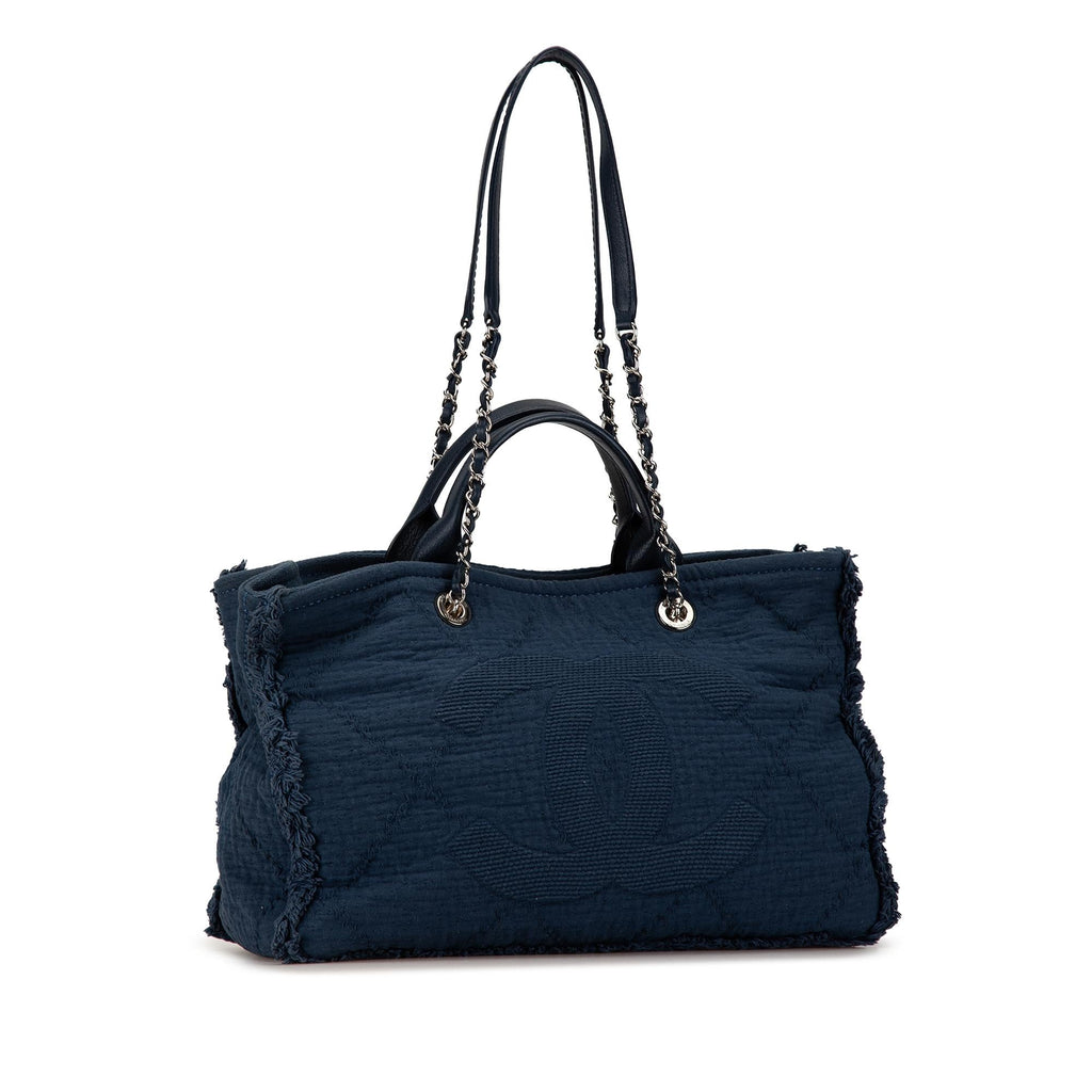 Chanel Medium CC Double Face Deauville Satchel (SHG-b6DXf8)