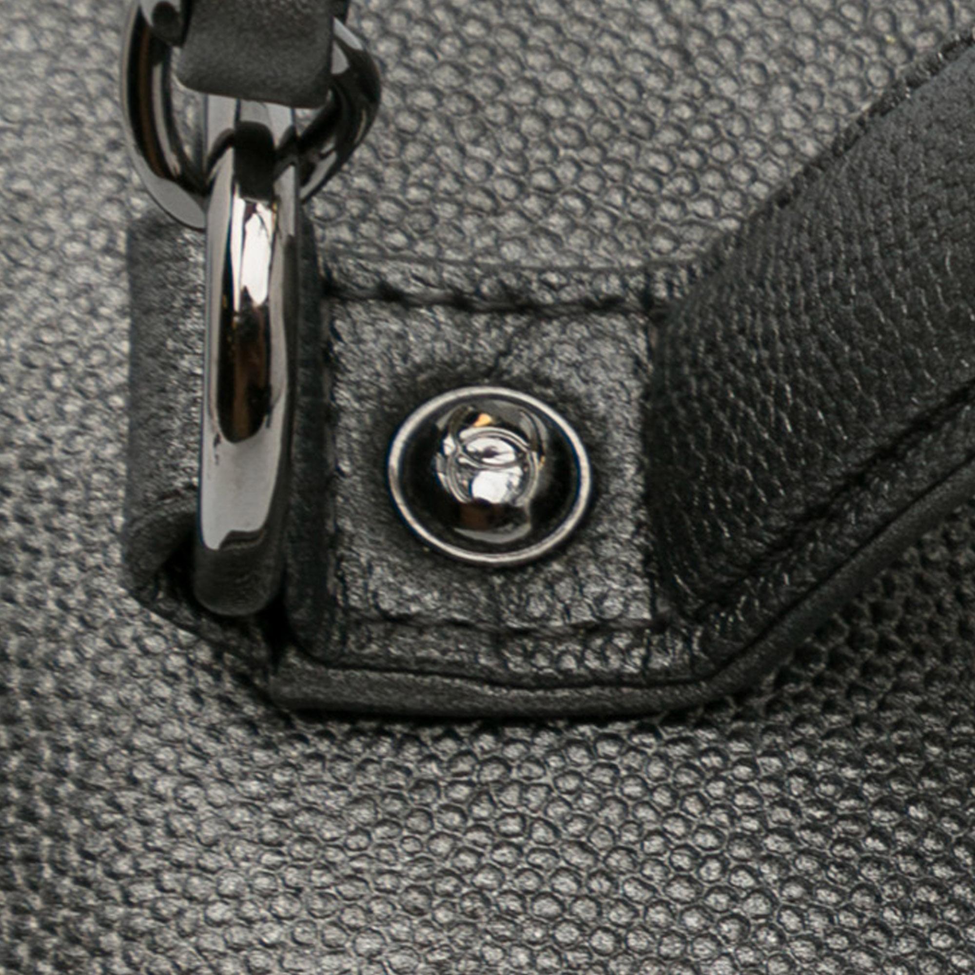 Chanel Medium CC Filigree Caviar Vanity Case (SHG-JLPrCU)
