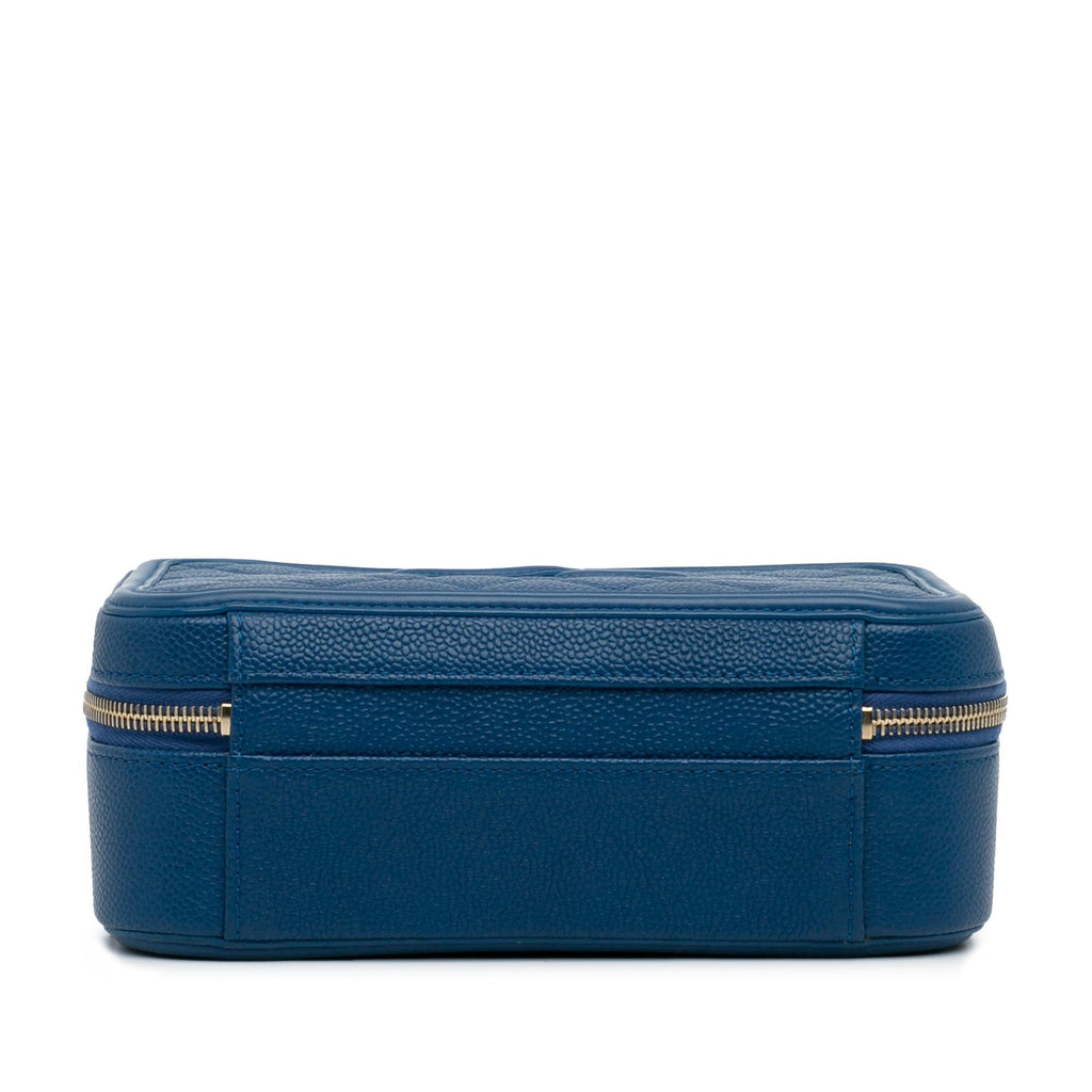 Chanel Medium CC Filigree Caviar Vanity Case (SHG-R0dFDb)