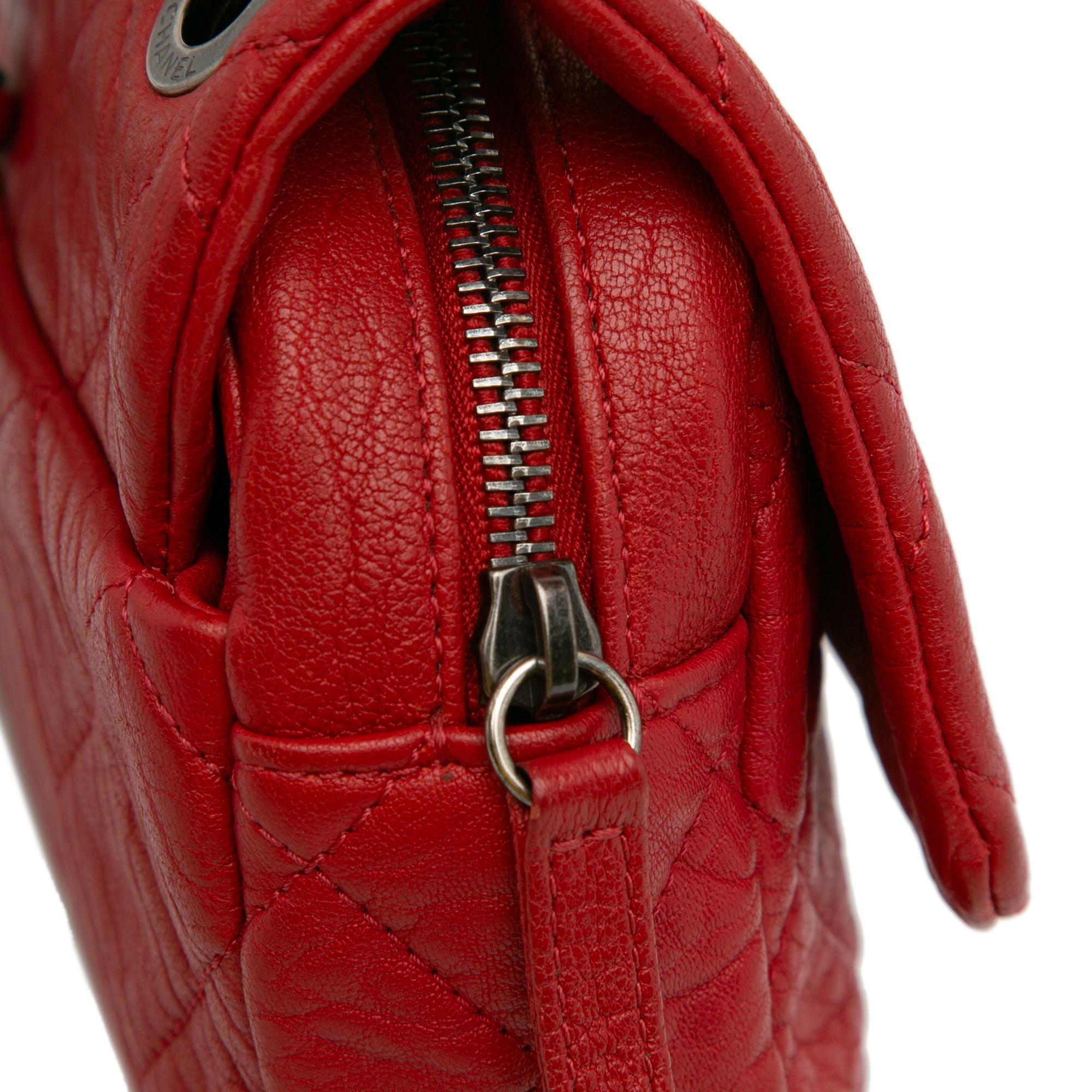 Chanel Medium Calfskin Easy Flap (SHG-oDwhII)