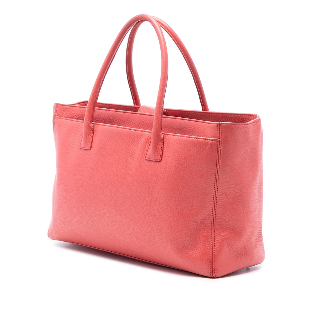 Chanel Medium Calfskin Executive Cerf Tote