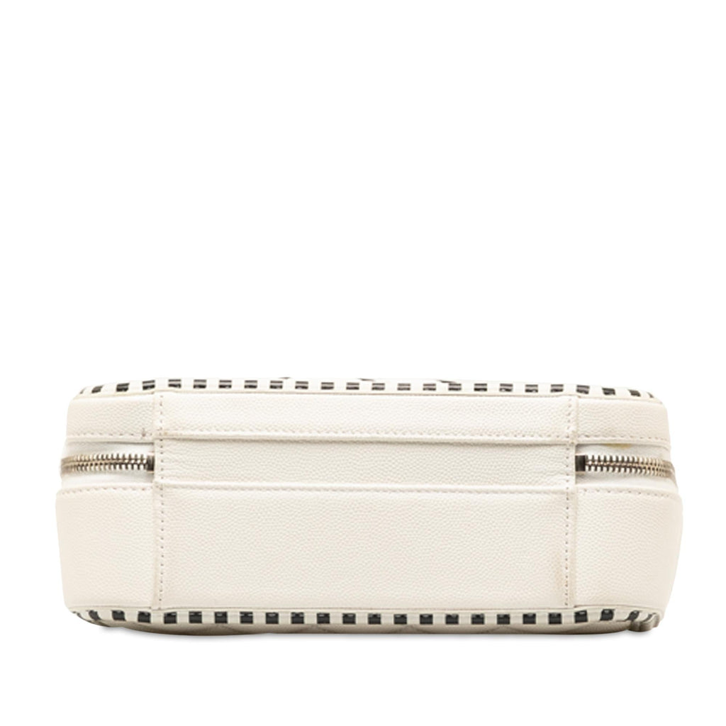 Chanel Medium Caviar CC Filigree Vanity Case (SHG-HPGDYu)