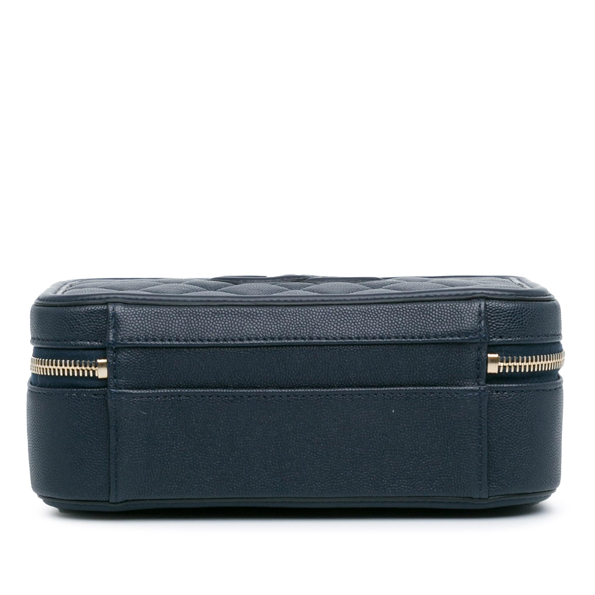 Chanel Medium Caviar CC Filigree Vanity Case (SHG-1tdpwa)