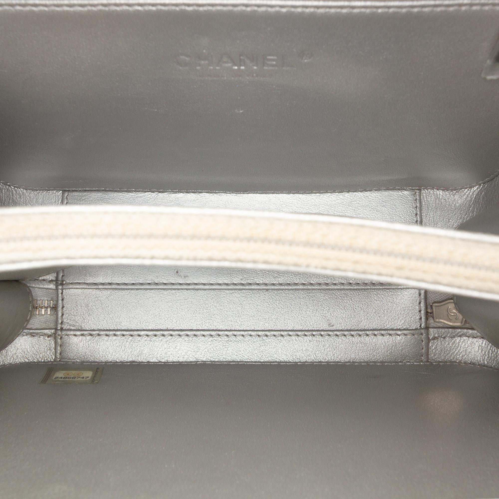 Chanel Medium Caviar CC Filigree Vanity Case