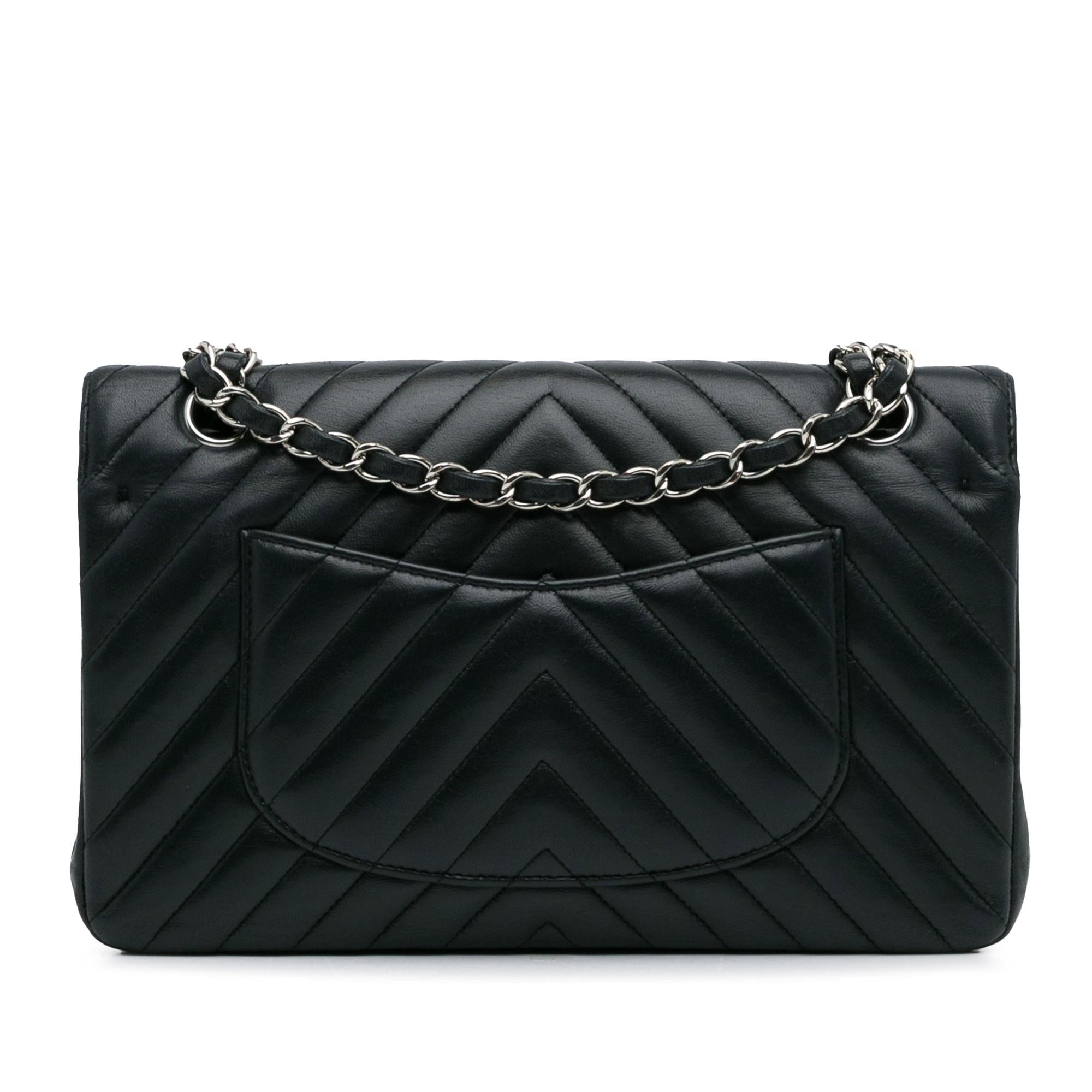Chanel Medium Chevron Lambskin Double Flap (SHG-dzzHVL)