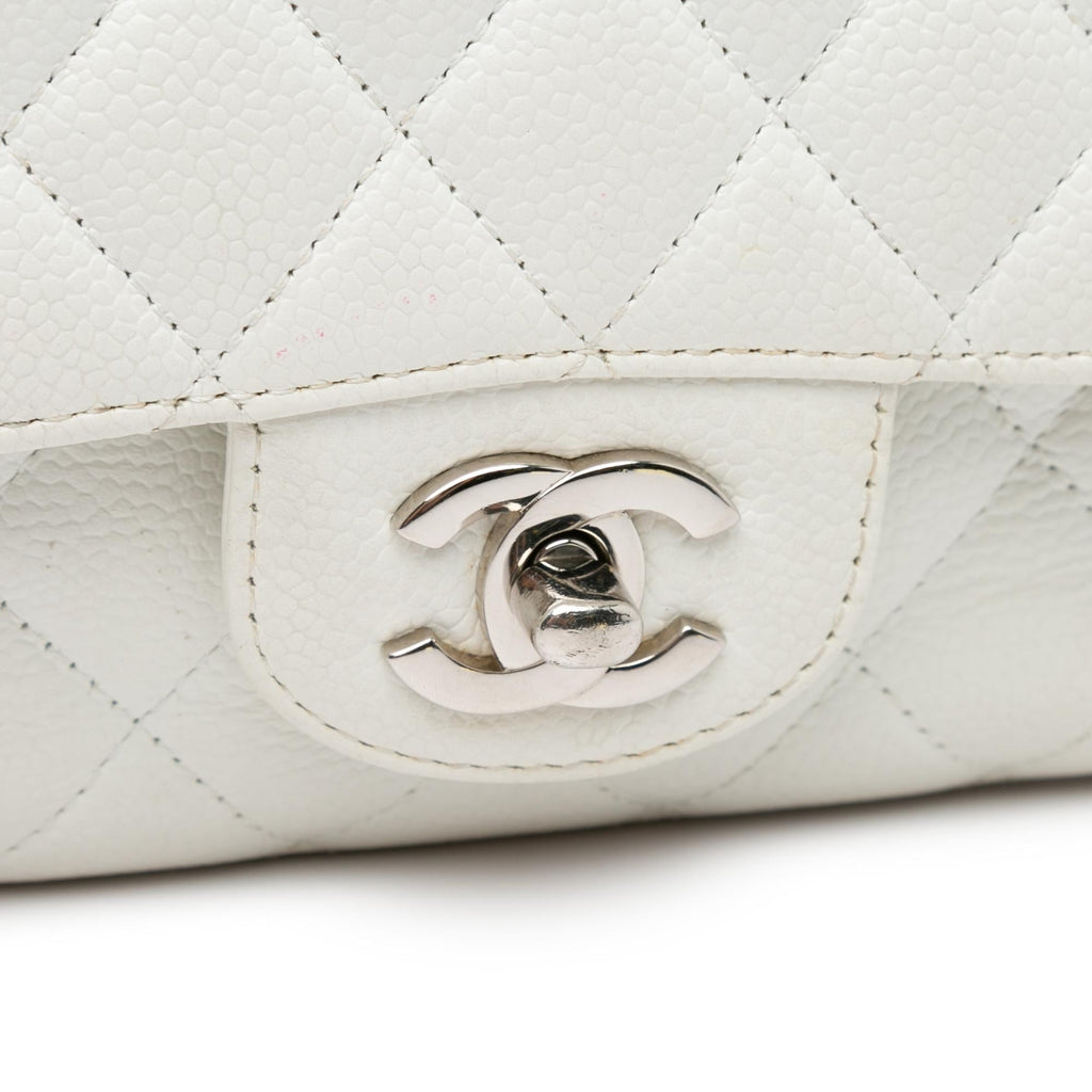 Chanel Medium Classic Caviar Double Flap (SHG-J0uMdj)