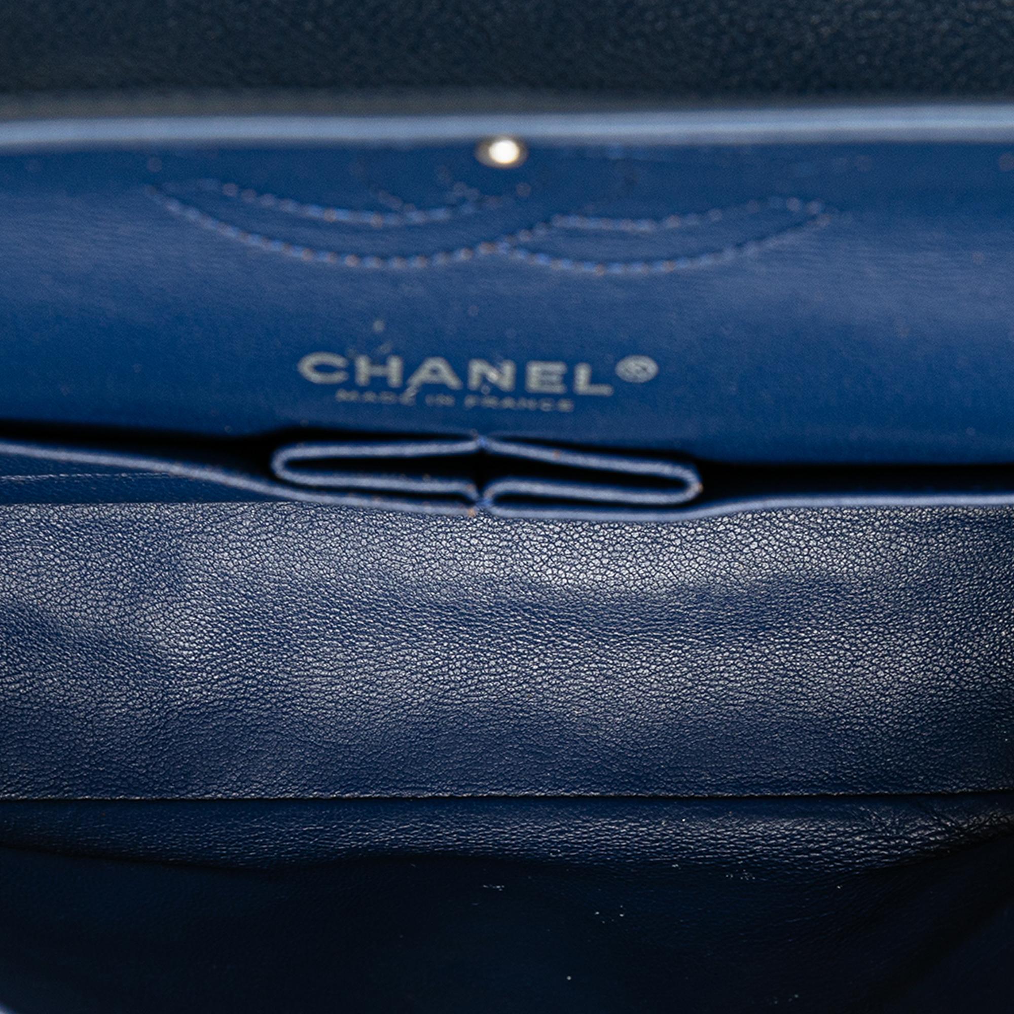 Chanel Medium Classic Caviar Double Flap (SHG-nwlisX)
