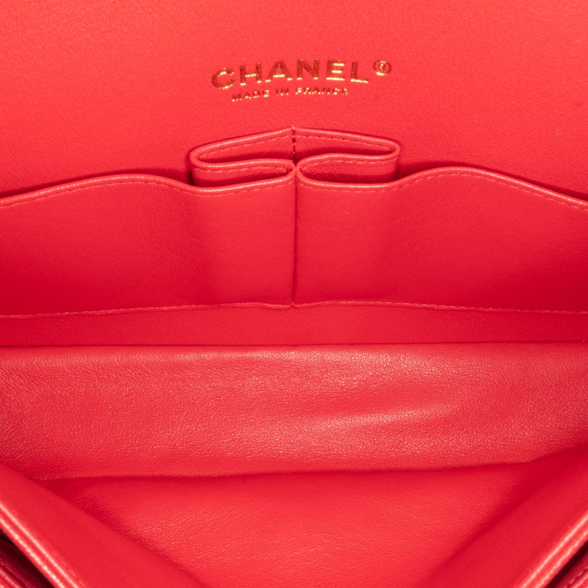 Chanel Medium Classic Caviar Double Flap (SHG-Pe4Lry)