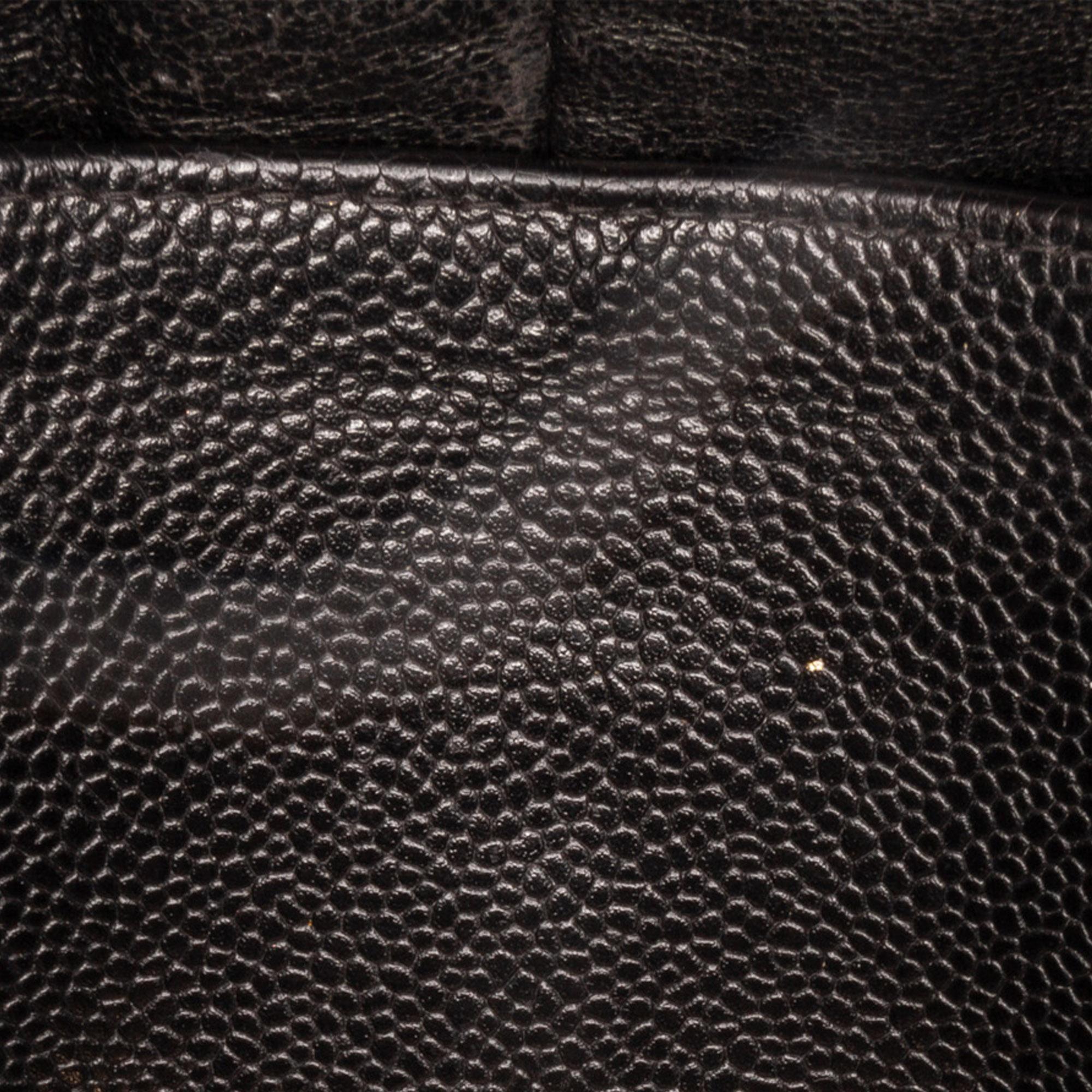 Chanel Medium Classic Caviar Double Flap (SHG-WNK0ZG)
