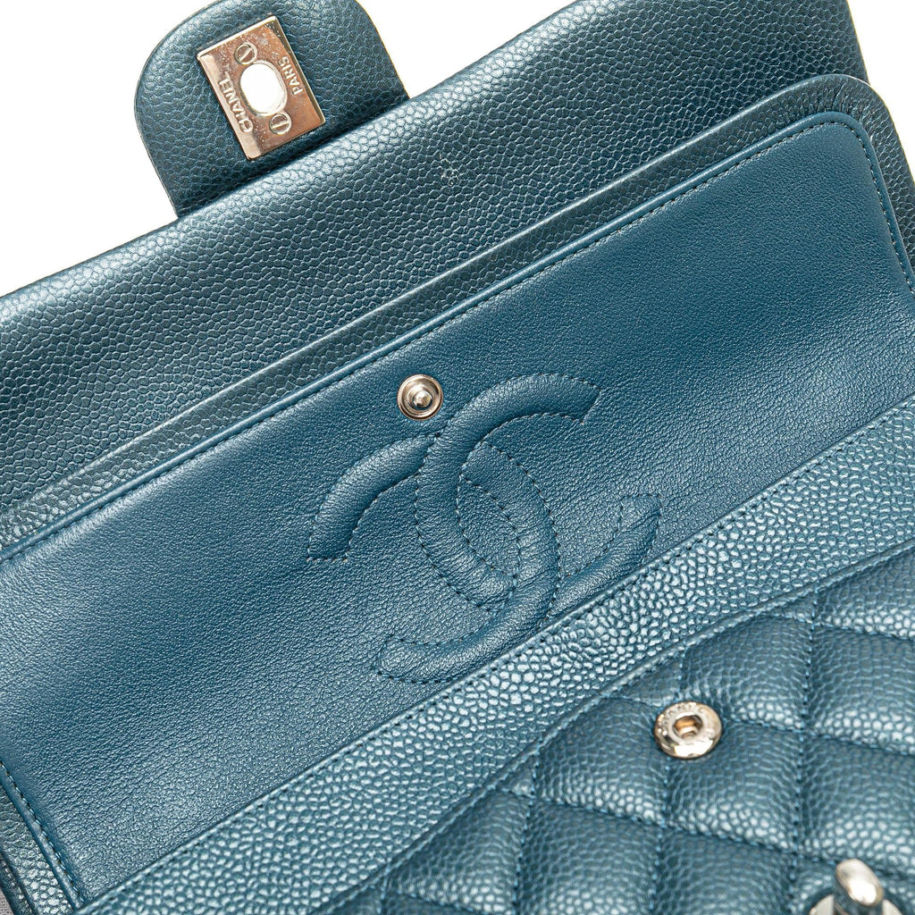 Chanel Medium Classic Caviar Double Flap