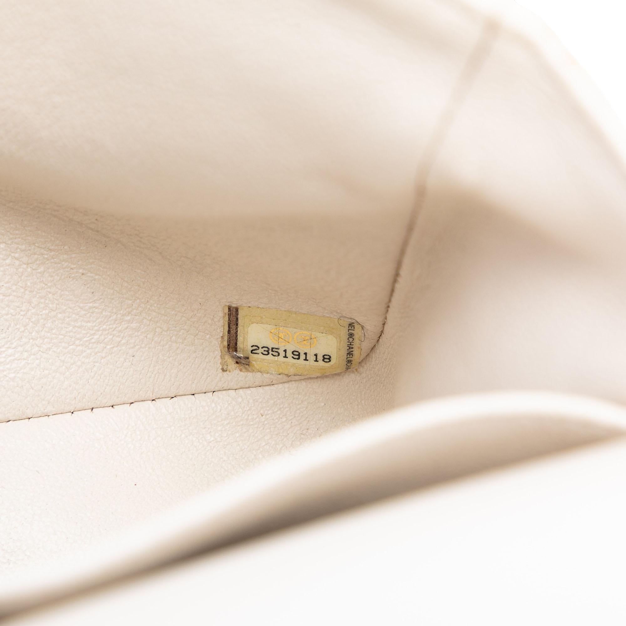 Chanel Medium Classic Caviar Double Flap
