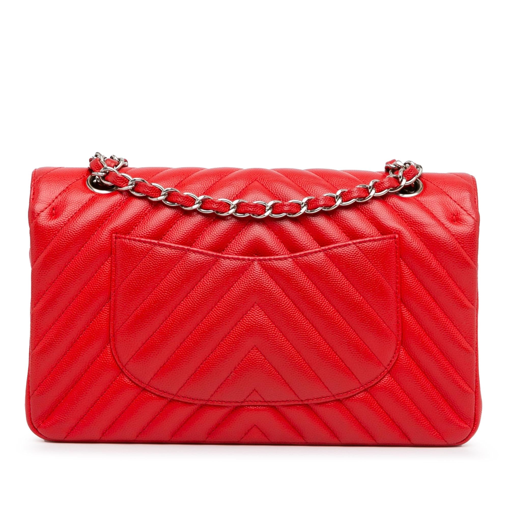 Chanel Medium Classic Chevron Caviar Double Flap (SHG-Cx8LmL)