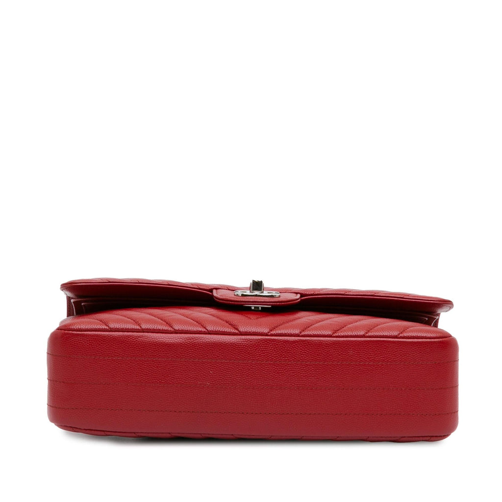 Chanel Medium Classic Chevron Caviar Double Flap (SHG-yLe4XT)
