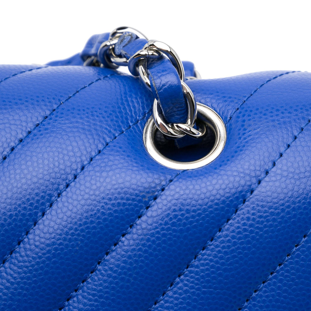Chanel Medium Classic Chevron Caviar Double Flap