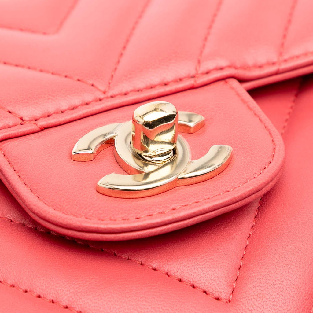 Chanel Medium Classic Chevron Lambskin Double Flap