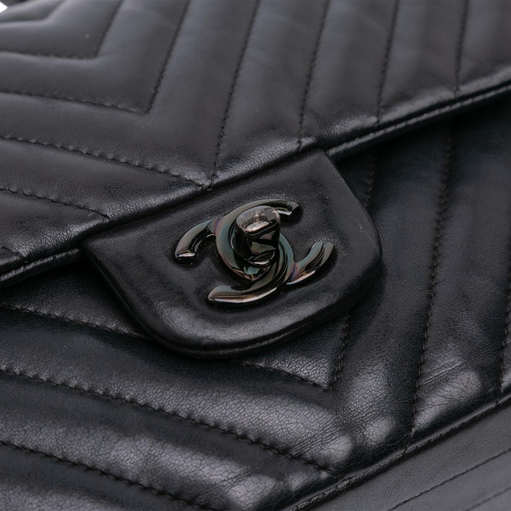 Chanel Medium Classic Chevron Lambskin Double Flap