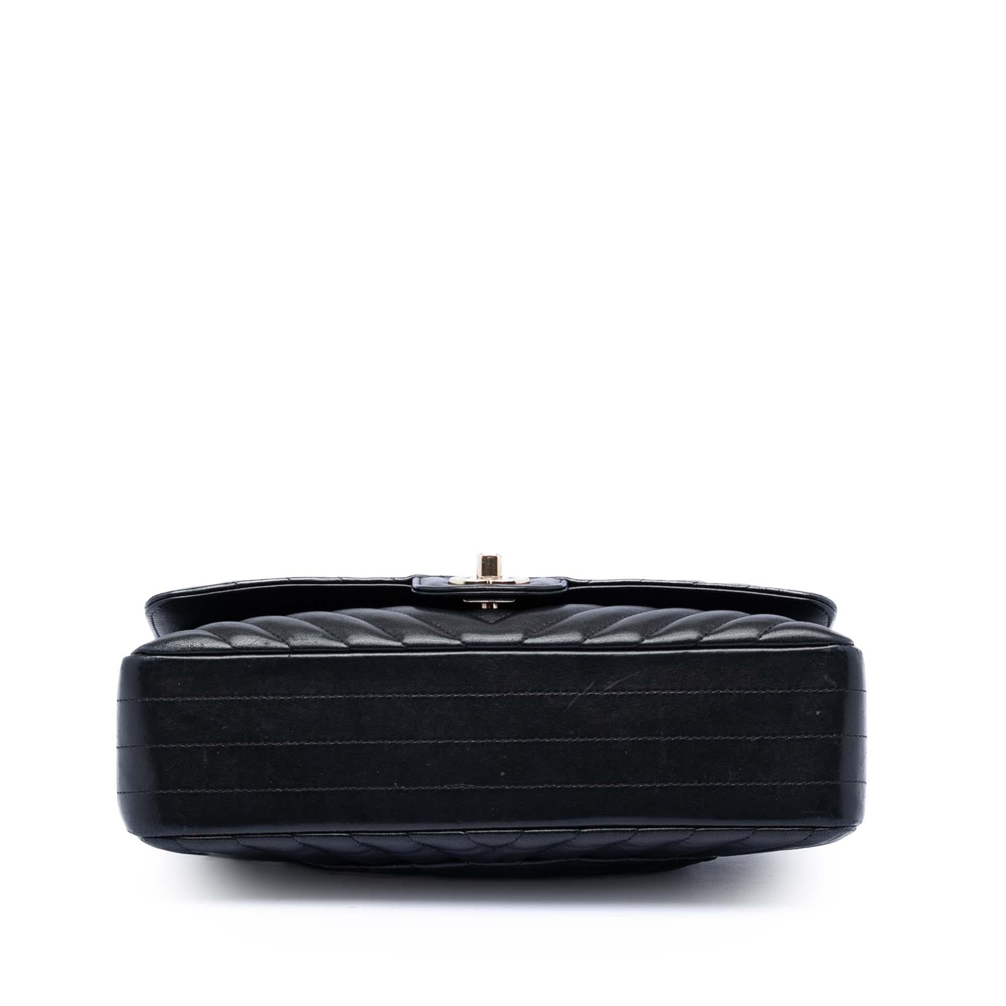Chanel Medium Classic Chevron Lambskin Double Flap