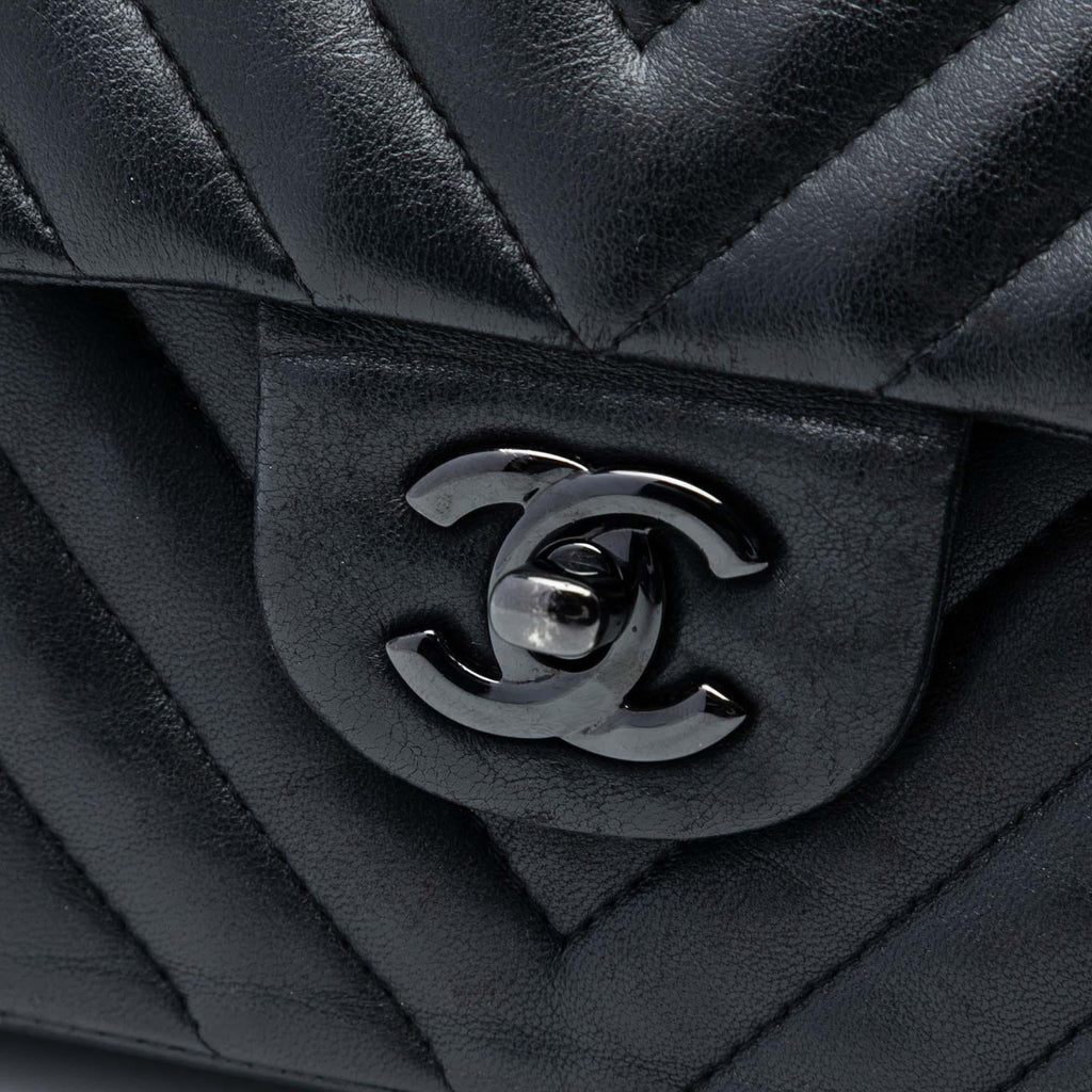 Chanel Medium Classic Chevron Lambskin So Black Double Flap