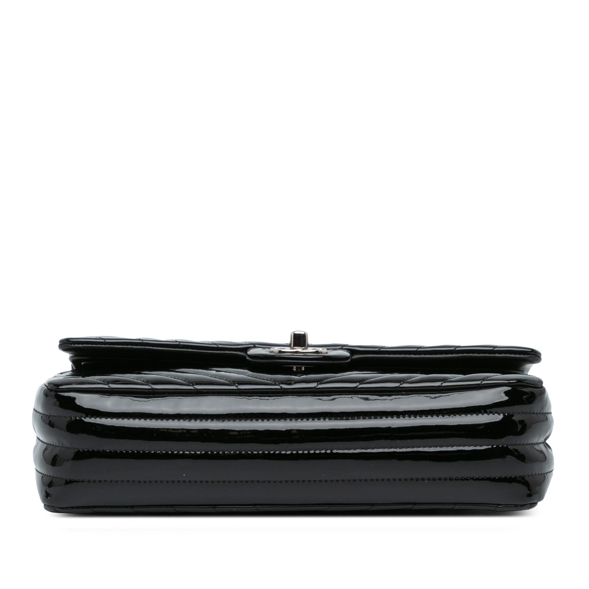 Chanel Medium Classic Chevron Patent Double Flap (SHG-Jqfuoq)