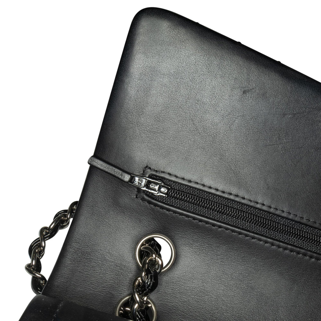 Chanel Medium Classic Chevron Patent Double Flap (SHG-Jqfuoq)