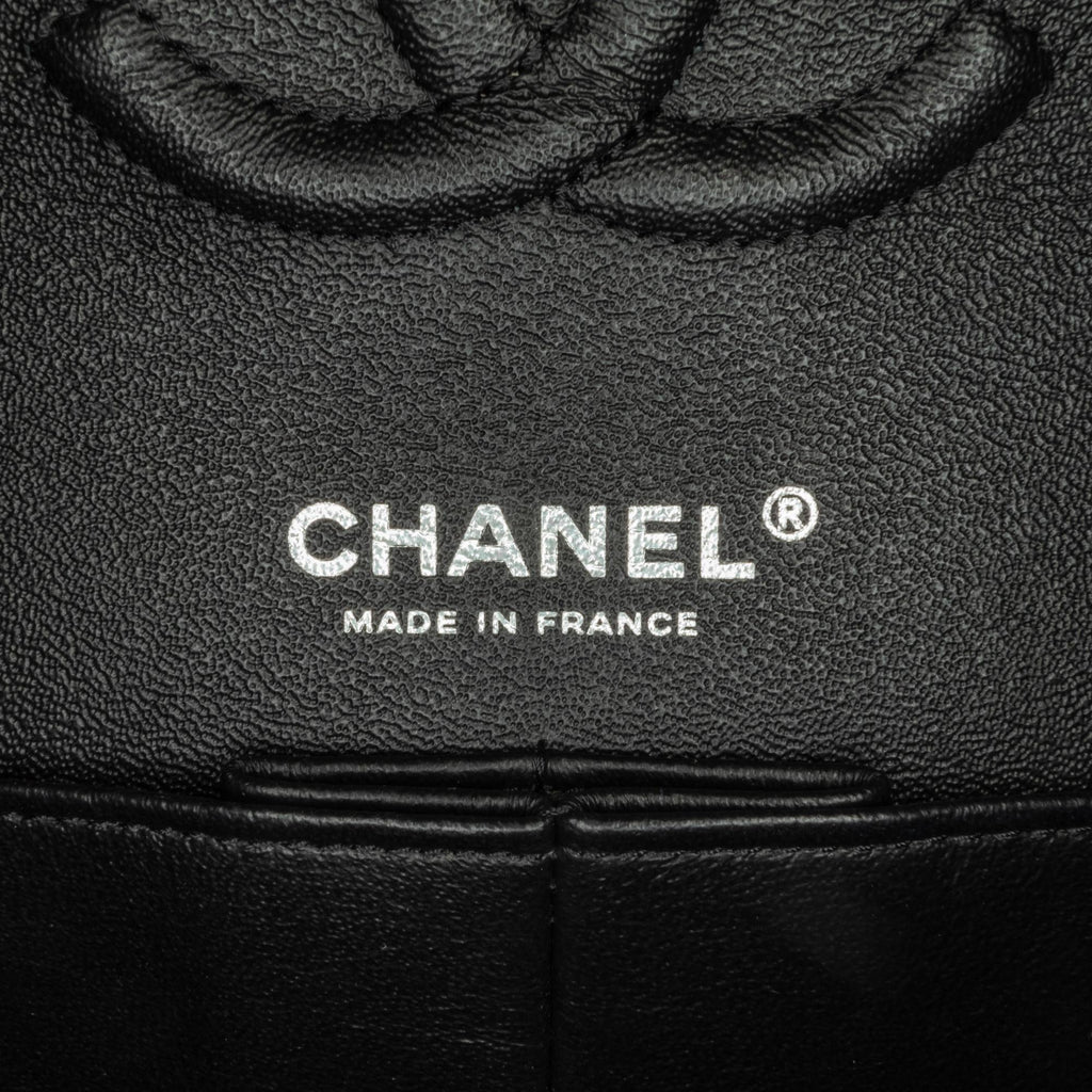 Chanel Medium Classic Chevron Patent Double Flap (SHG-Jqfuoq)