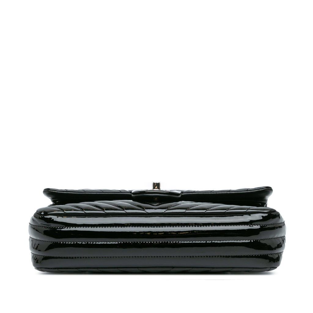 Chanel Medium Classic Chevron Patent Double Flap