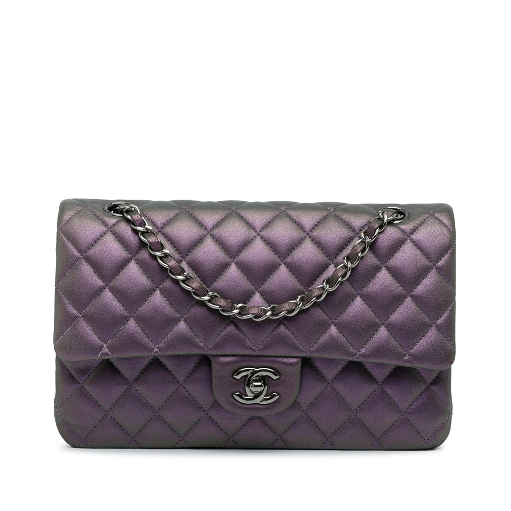 Chanel Medium Classic Iridescent Lambskin Double Flap (SHG-66SdYg)