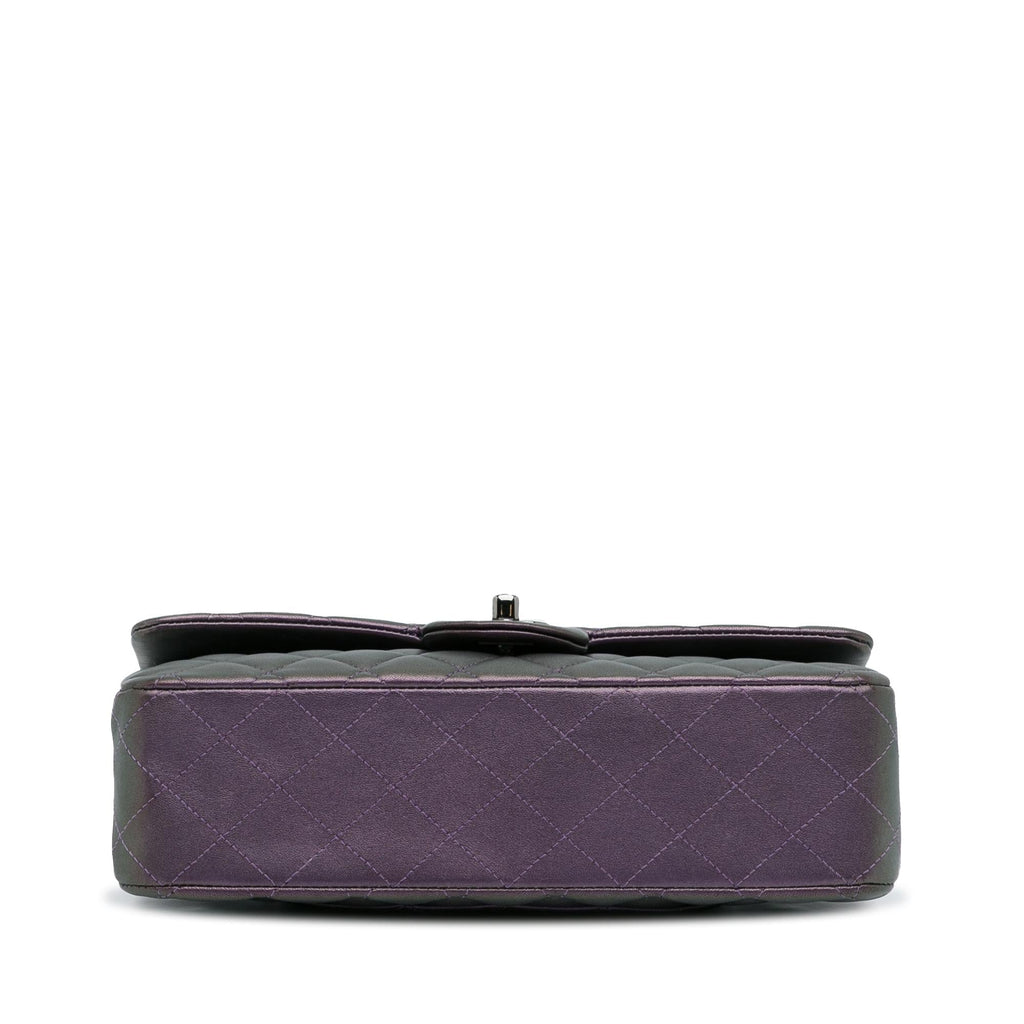 Chanel Medium Classic Iridescent Lambskin Double Flap (SHG-66SdYg)