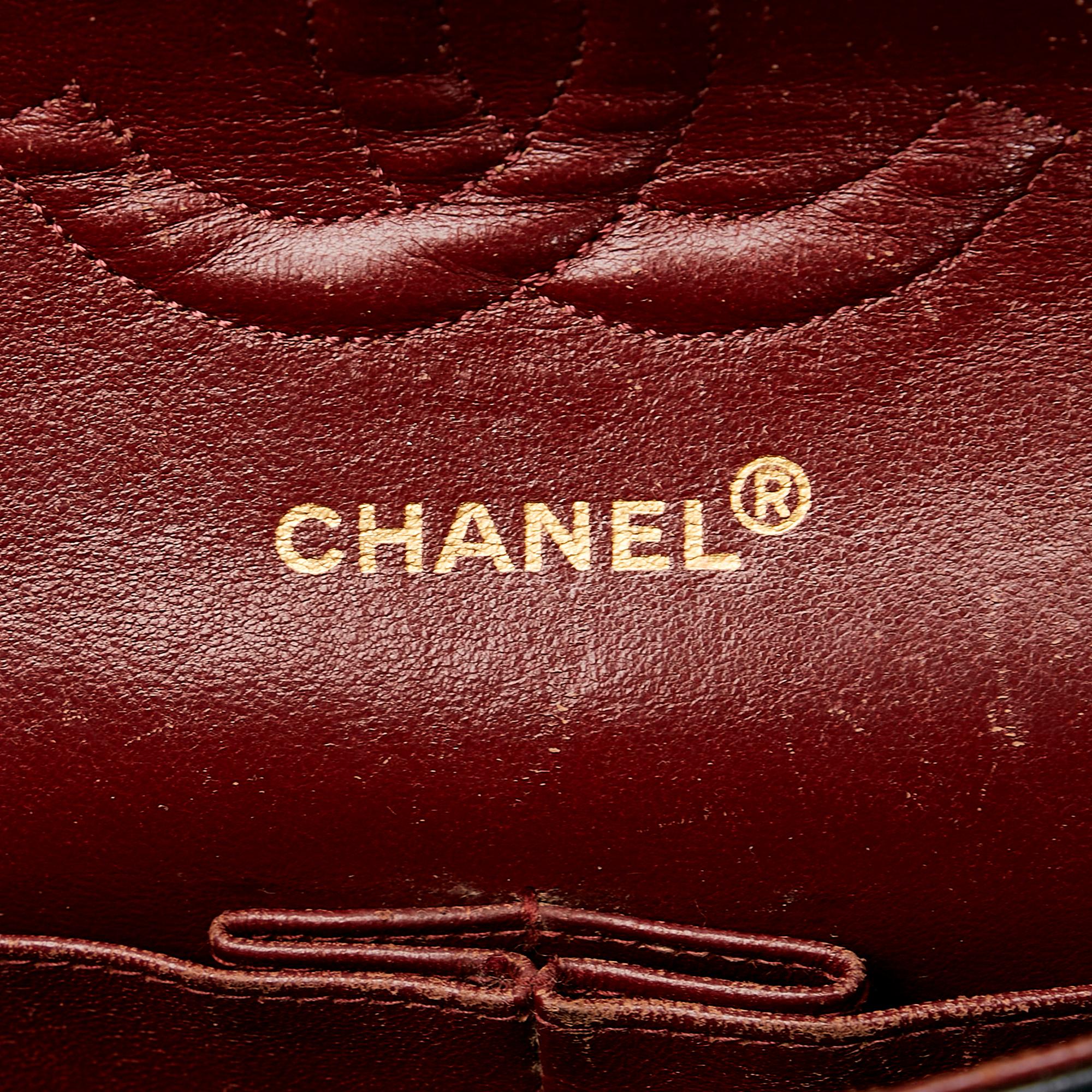 Chanel Medium Classic  Lambskin Double Flap (SHG-36031)
