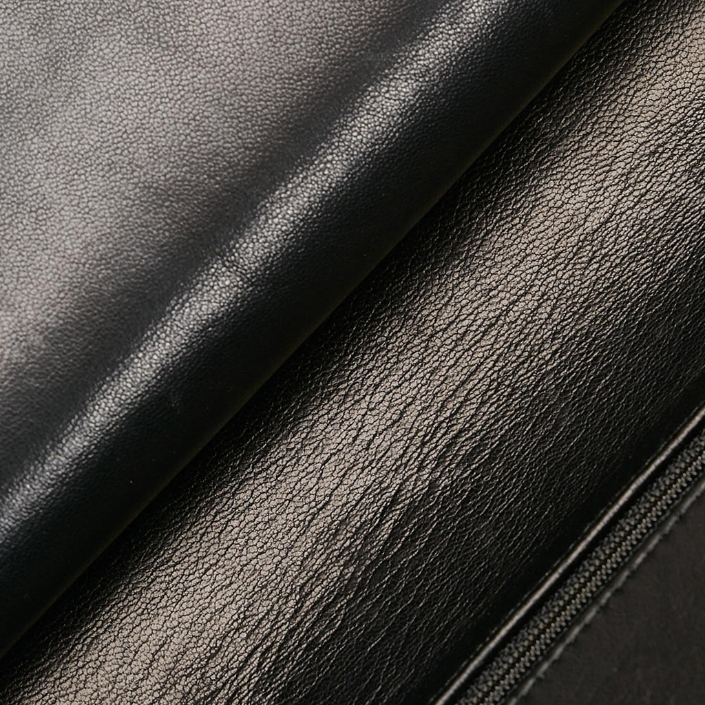 Chanel Medium Classic Lambskin Double Flap (SHG-47THwS)