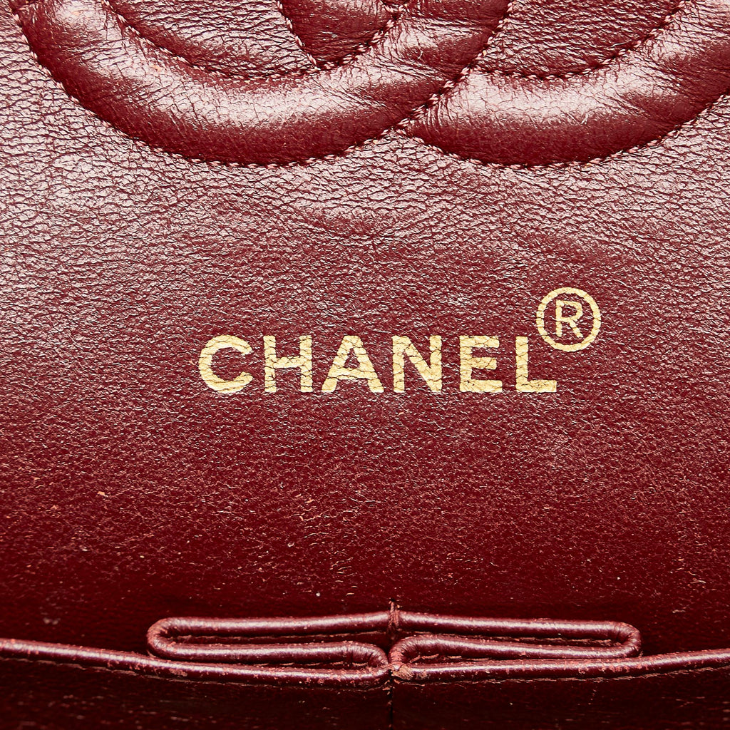 Chanel Medium Classic Lambskin Double Flap (SHG-2ICQmw)