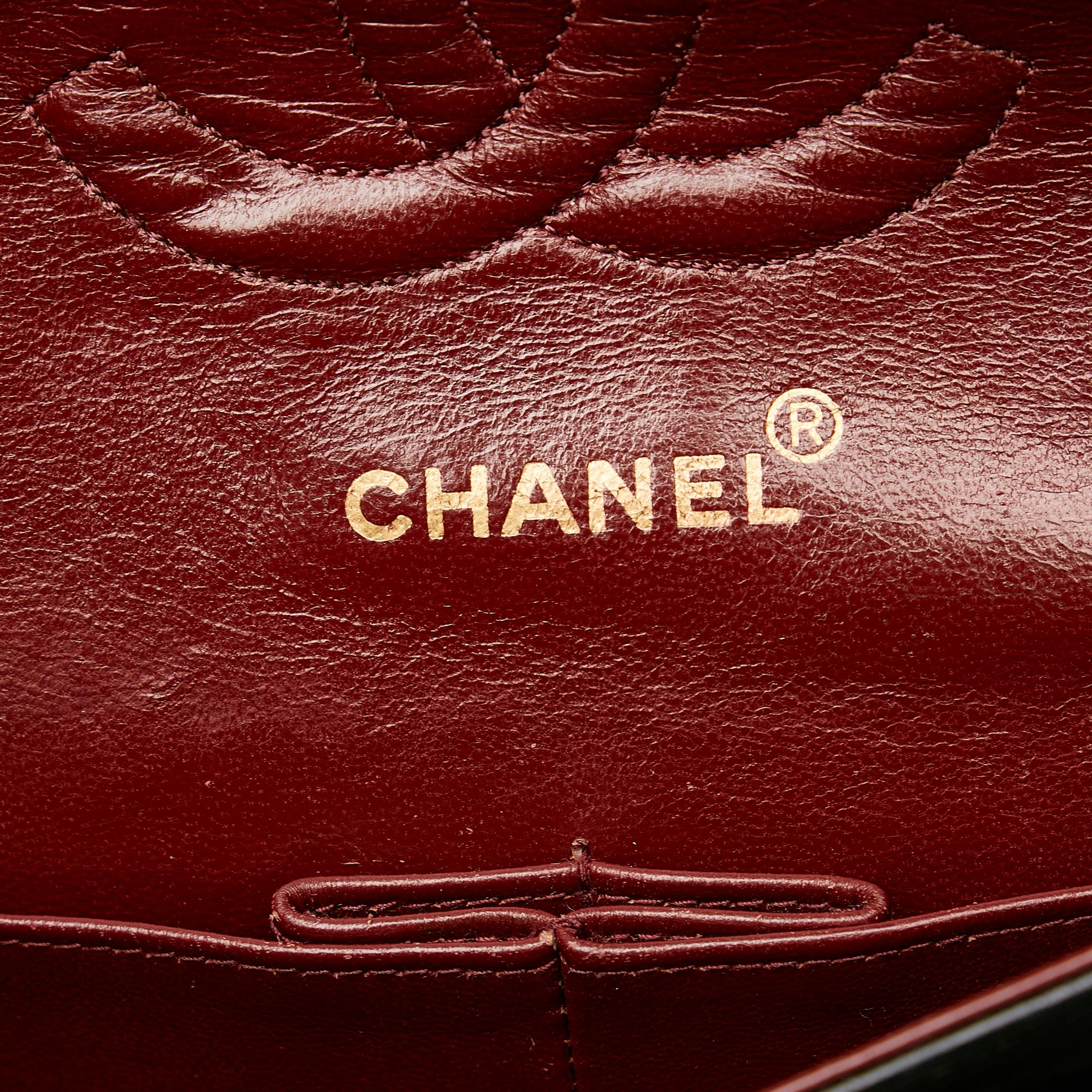 Chanel Medium Classic Lambskin Double Flap (SHG-tcawHG)