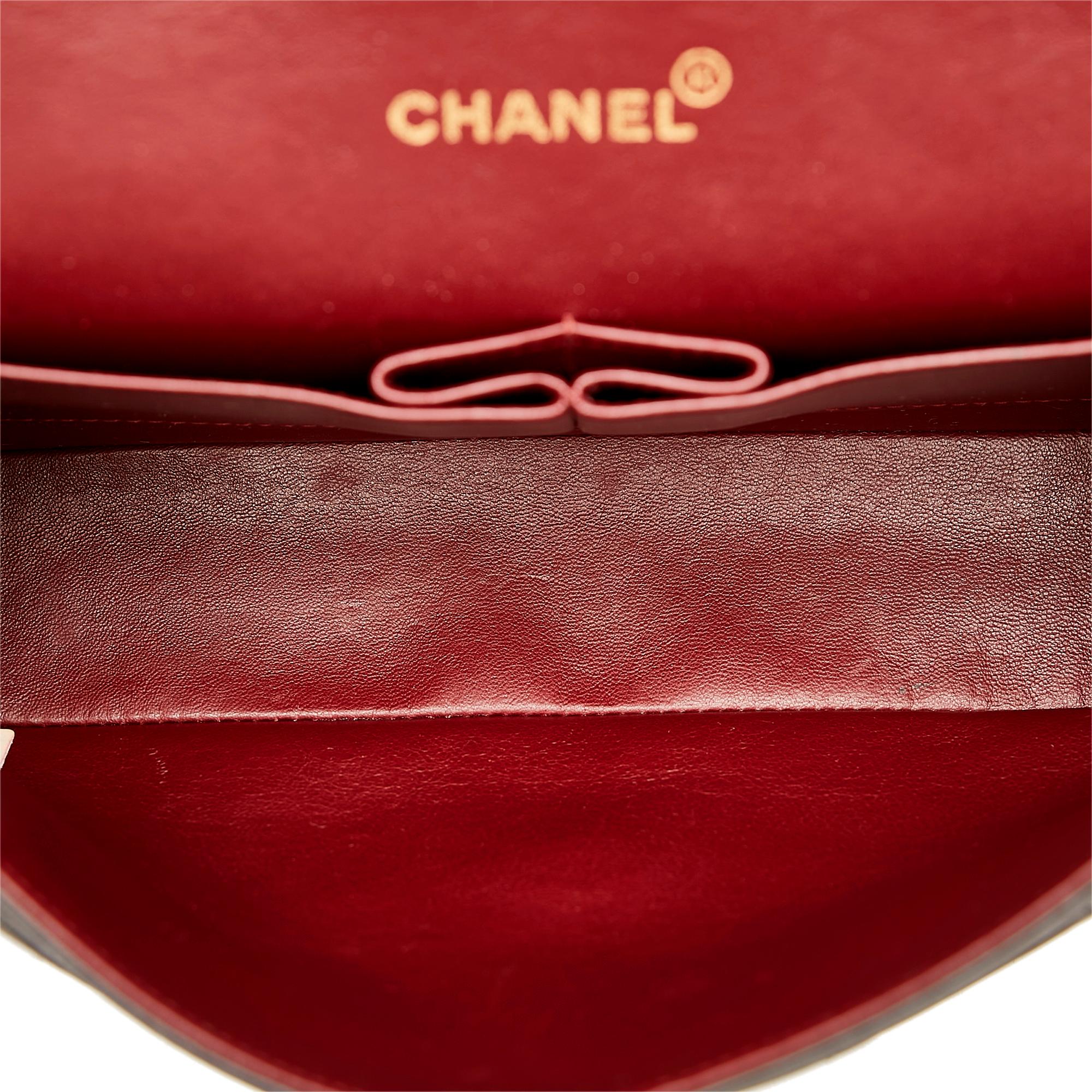 Chanel Medium Classic Lambskin Double Flap (SHG-GlwoII)