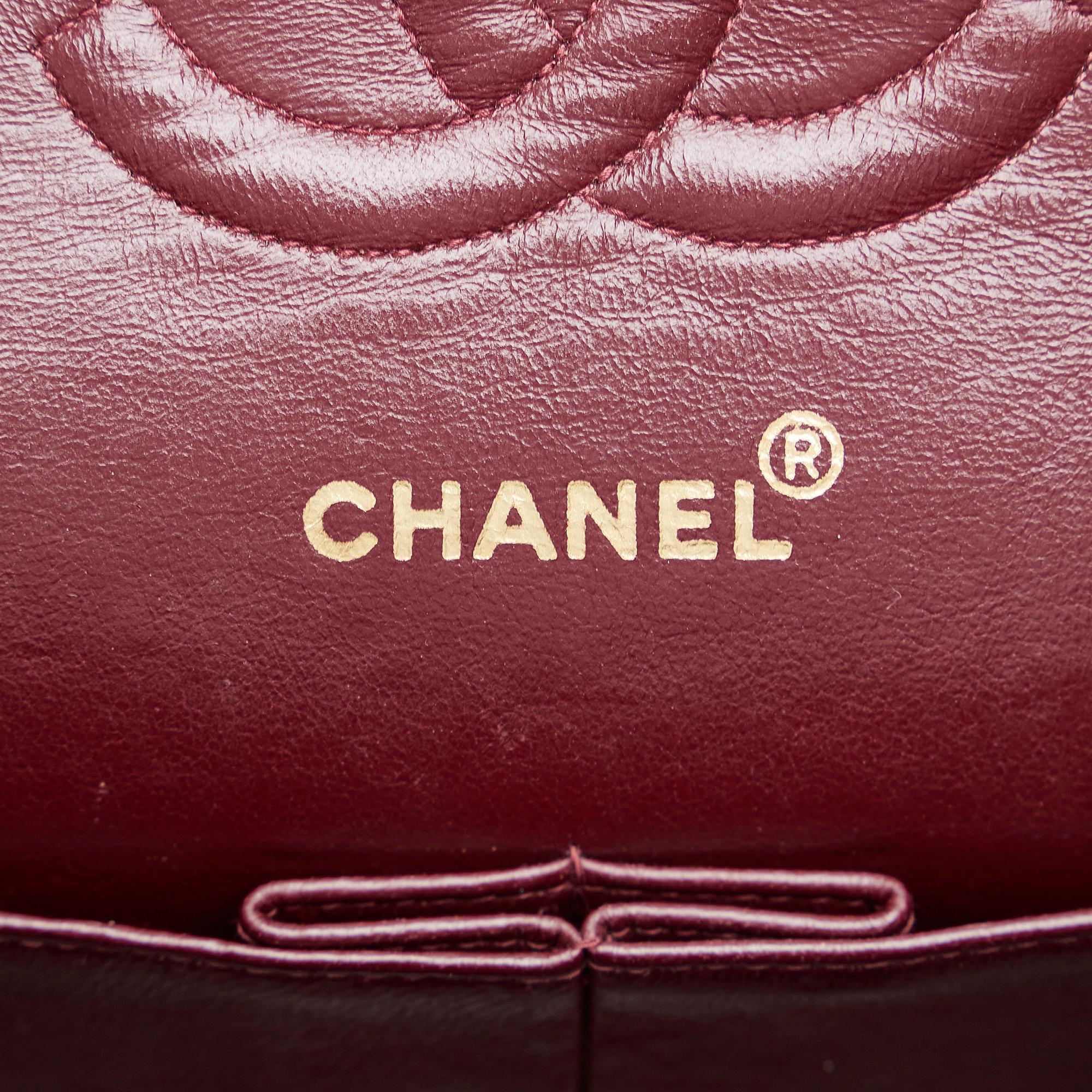 Chanel Medium Classic Lambskin Double Flap (SHG-VS5eDE)