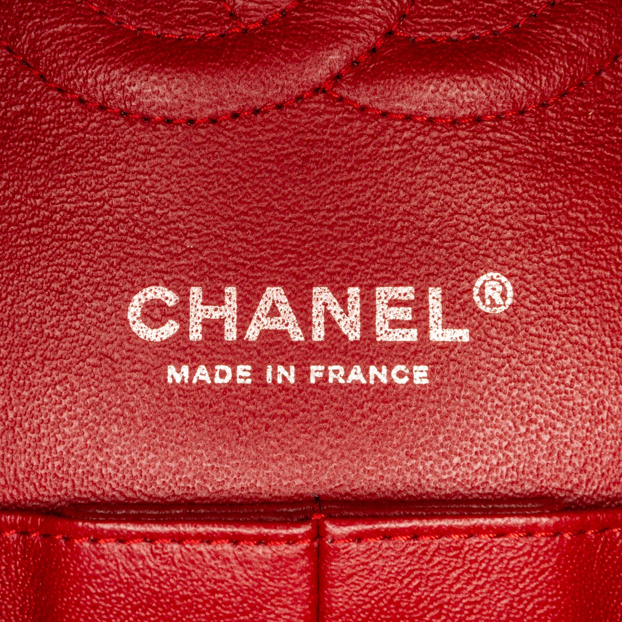 Chanel Medium Classic Lambskin Double Flap (SHG-9UQtL2)