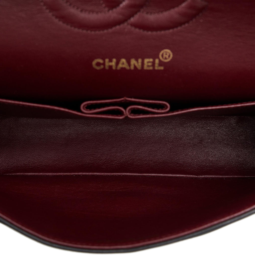 Chanel Medium Classic Lambskin Double Flap (SHG-hLYG9a)