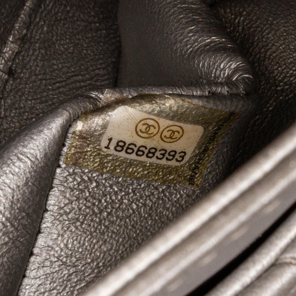 Chanel Medium Classic Lambskin Double Flap (SHG-W9RPF1)