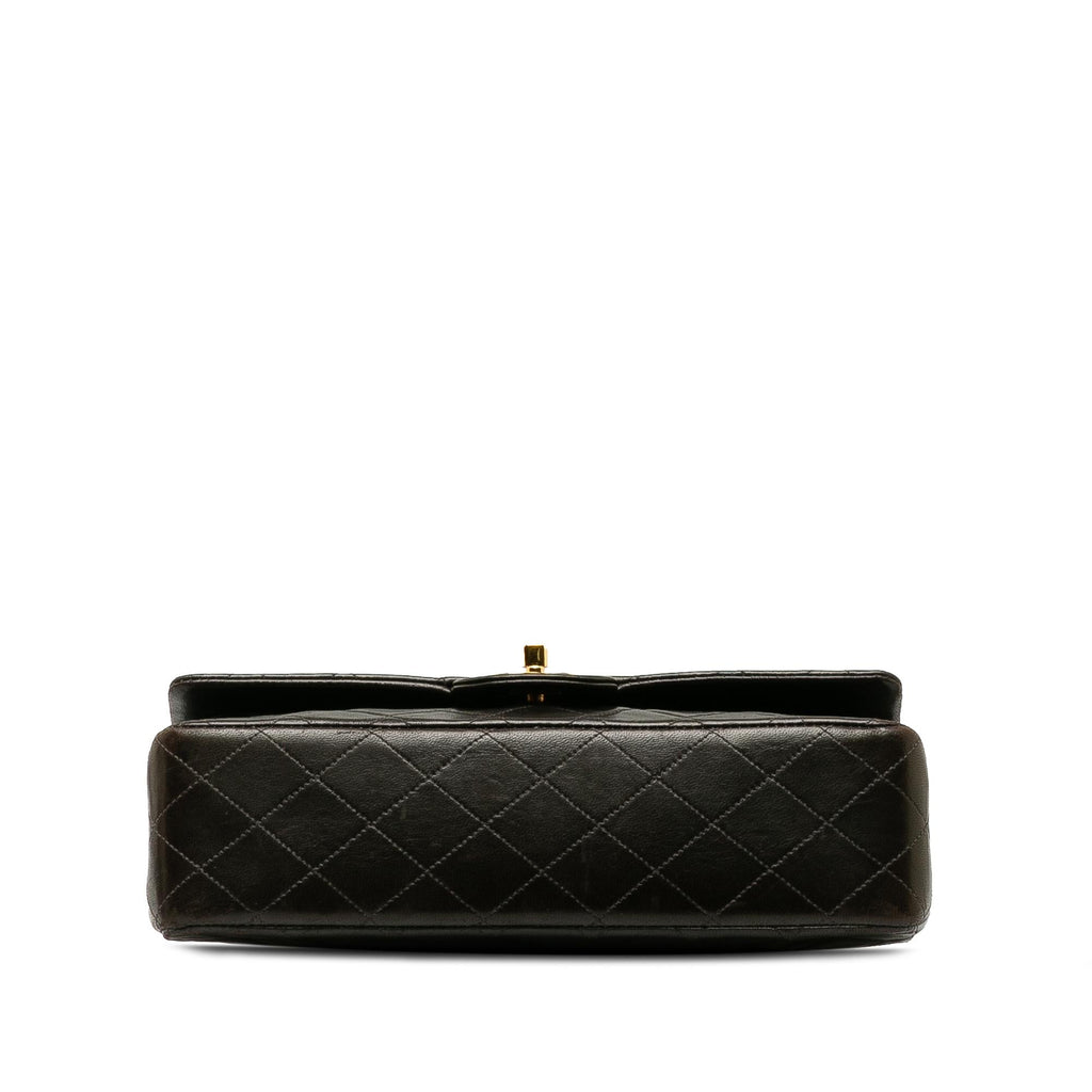 Chanel Medium Classic Lambskin Double Flap (SHG-kZvYcH)