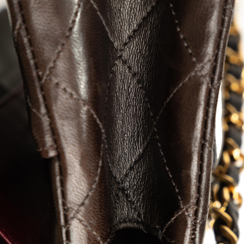 Chanel Medium Classic Lambskin Double Flap (SHG-kZvYcH)