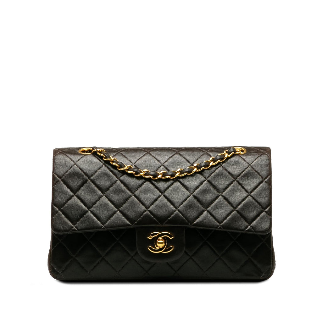 Chanel Medium Classic Lambskin Double Flap (SHG-kZvYcH)