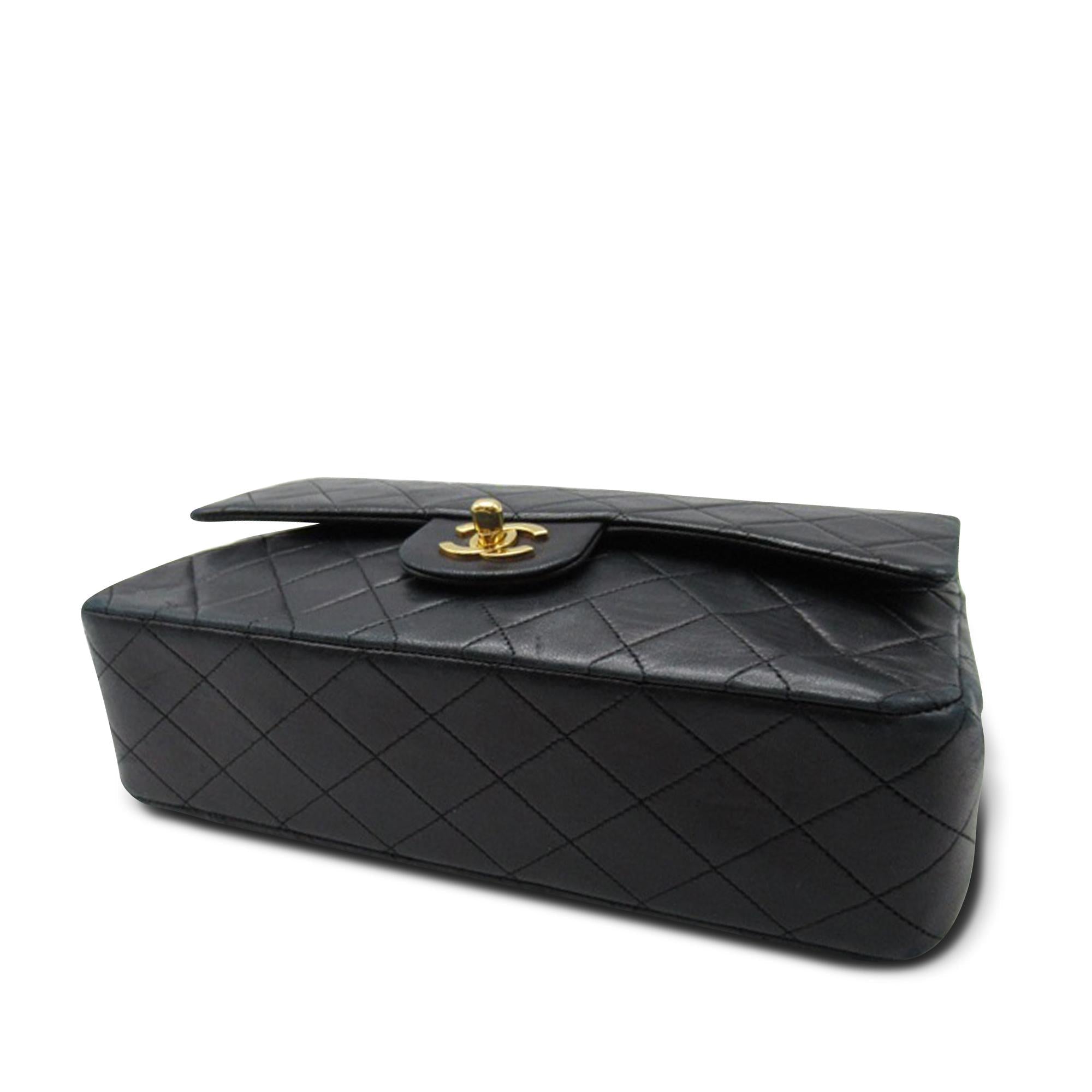 Chanel Medium Classic Lambskin Double Flap (SHG-rOp0wC)