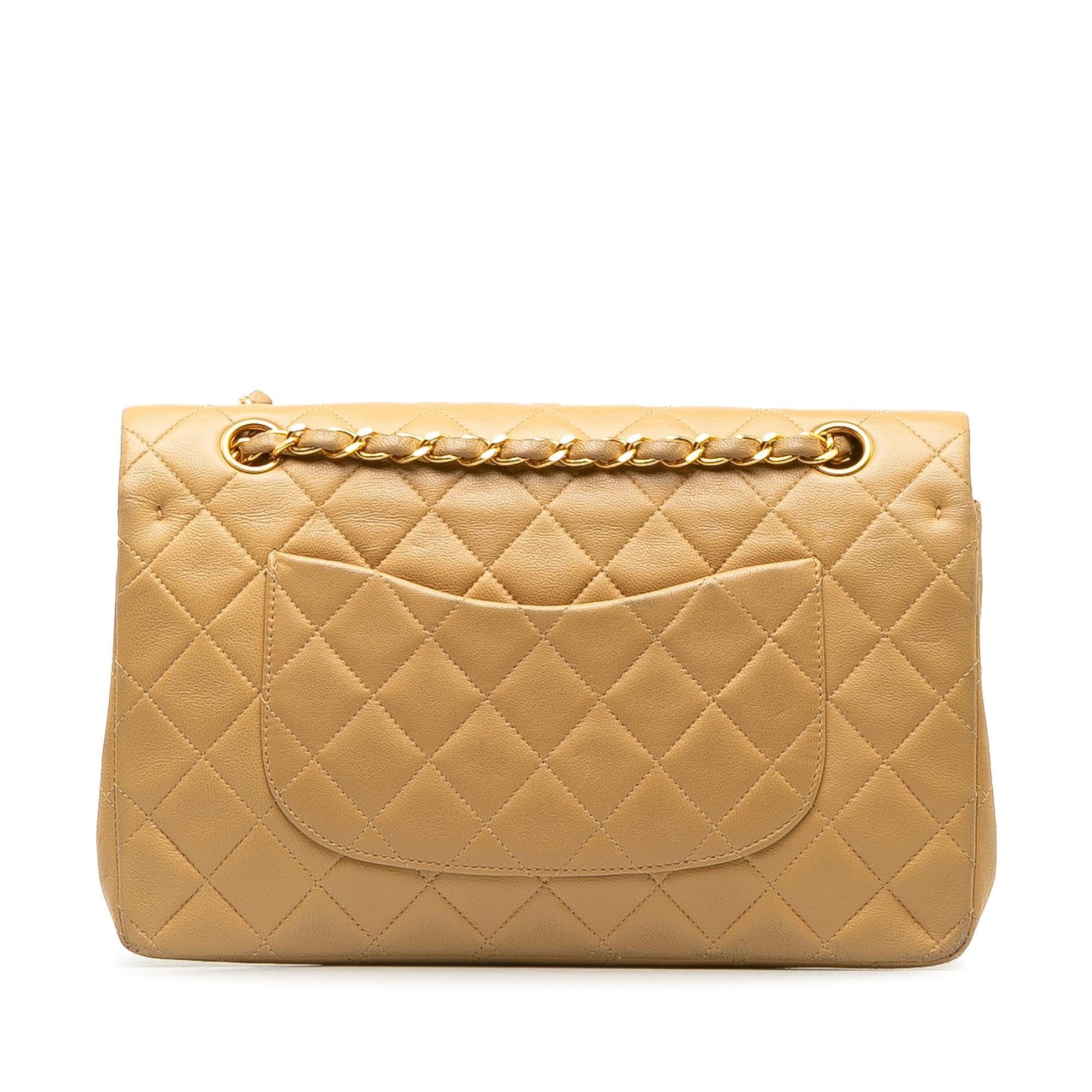 Chanel Medium Classic Lambskin Double Flap (SHG-FTtjY2)