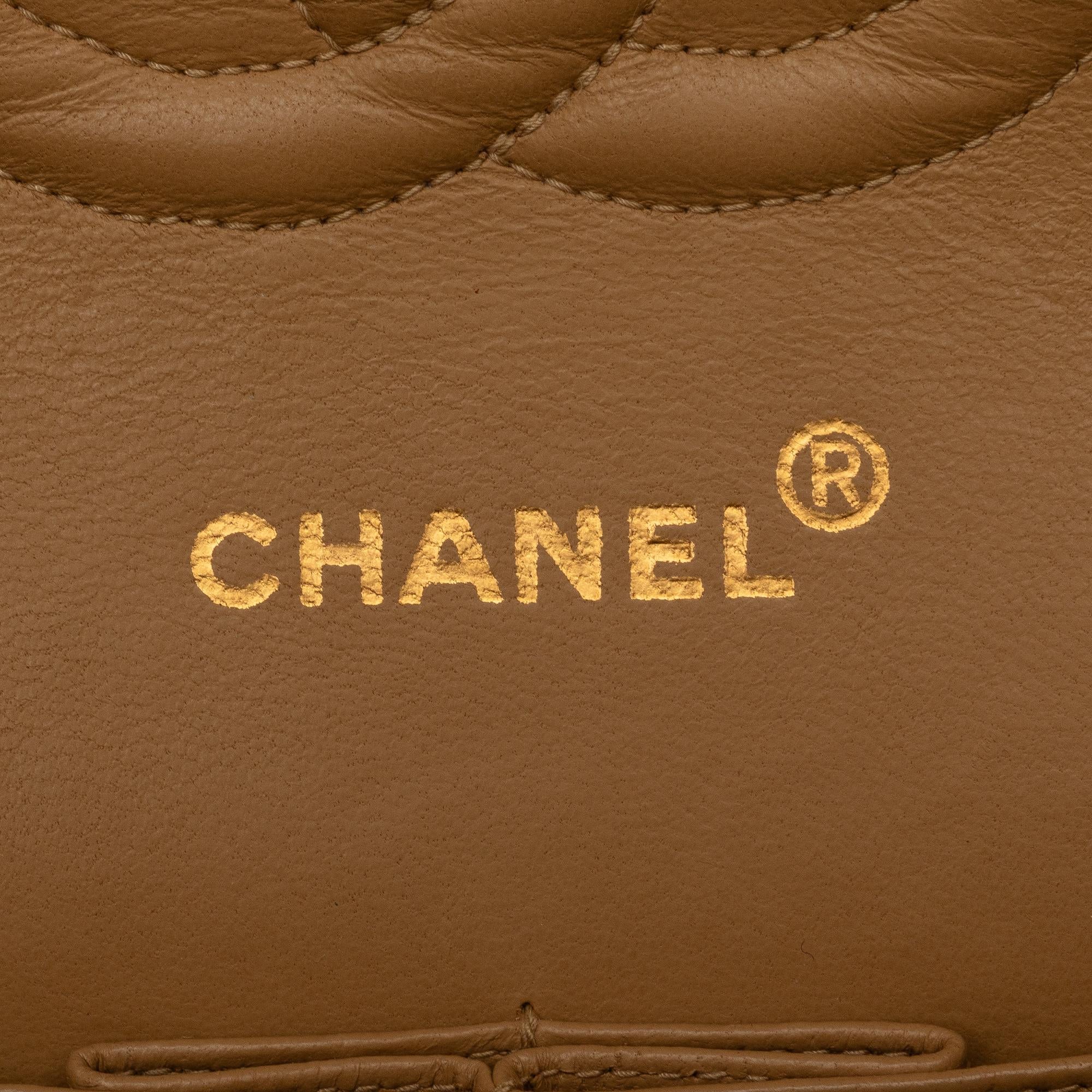Chanel Medium Classic Lambskin Double Flap (SHG-FTtjY2)