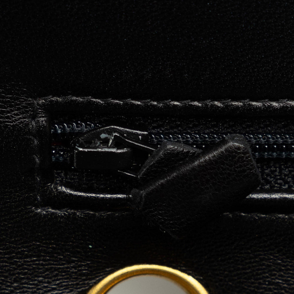 Chanel Medium Classic Lambskin Double Flap (SHG-e2k5Nf)