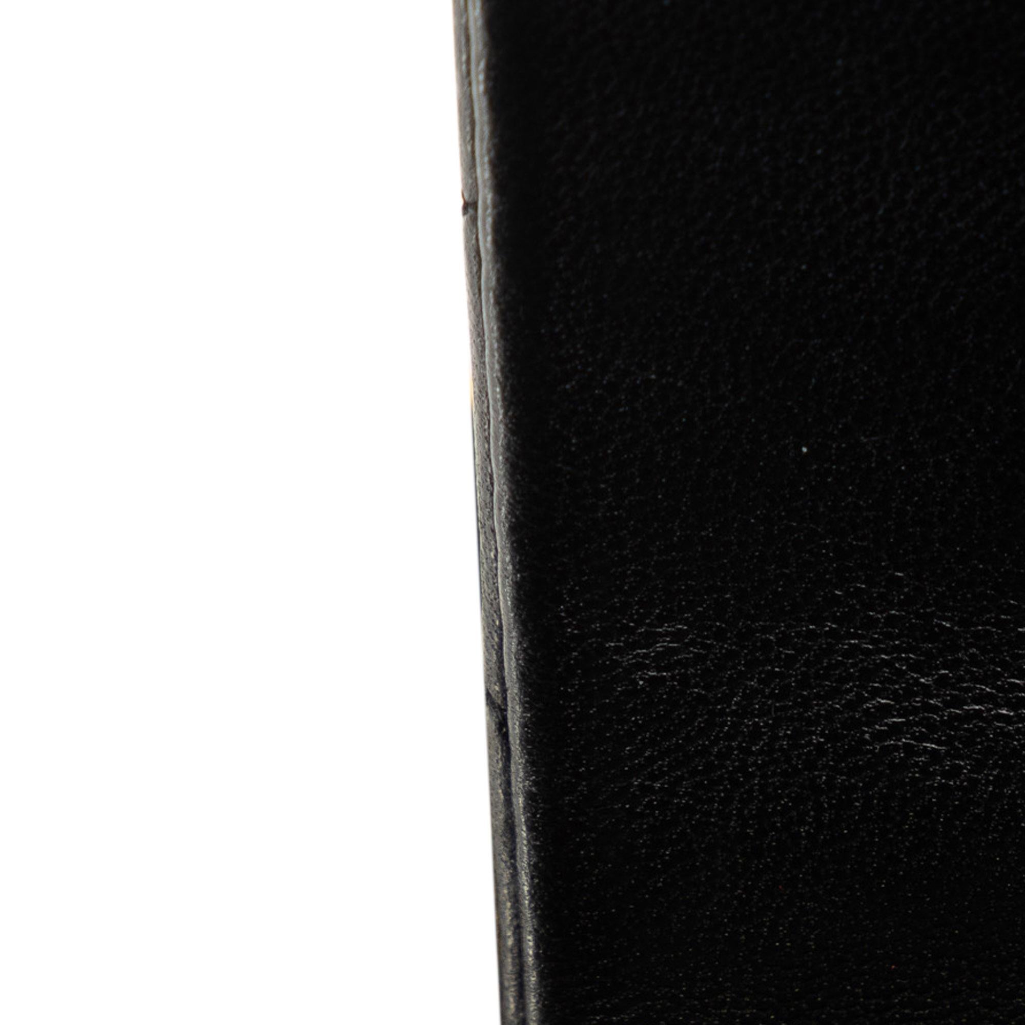 Chanel Medium Classic Lambskin Double Flap (SHG-e2k5Nf)
