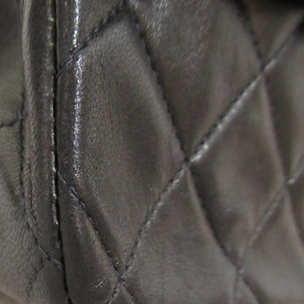 Chanel Medium Classic Lambskin Double Flap (SHG-UXC9dz)