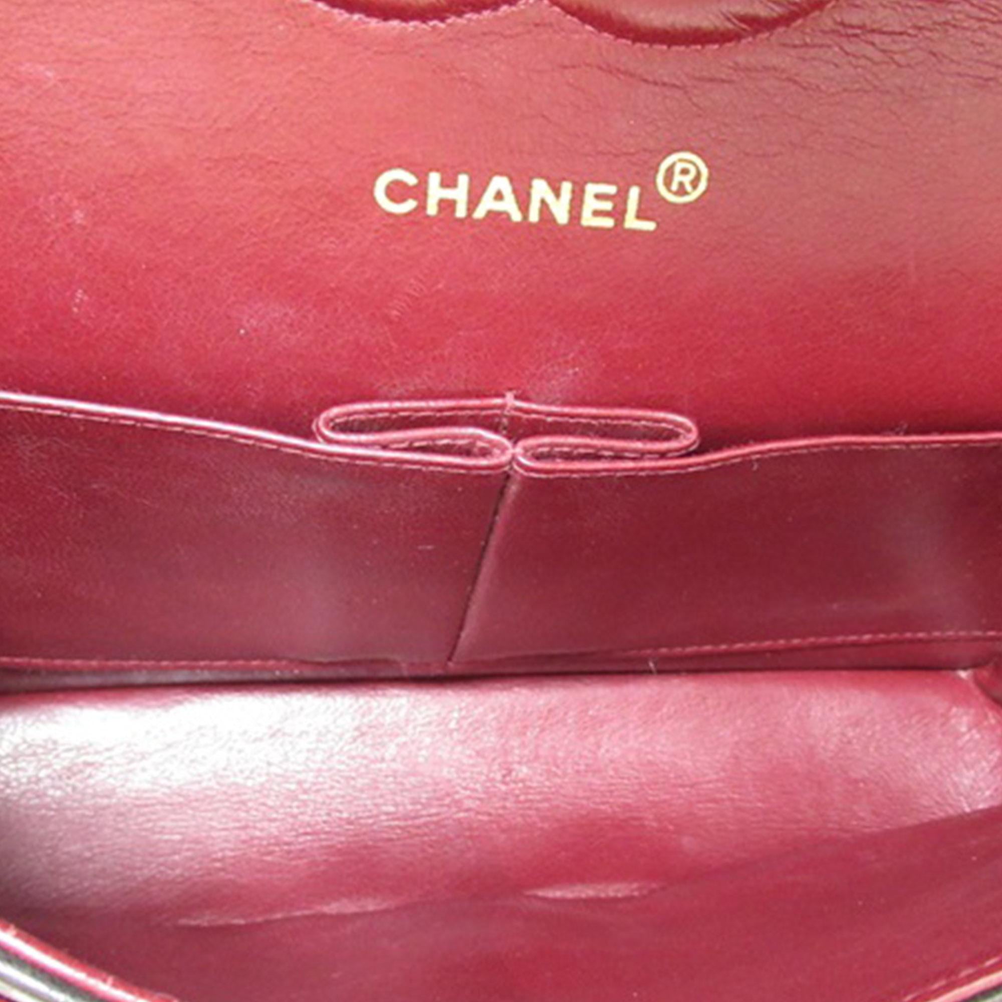 Chanel Medium Classic Lambskin Double Flap (SHG-UXC9dz)