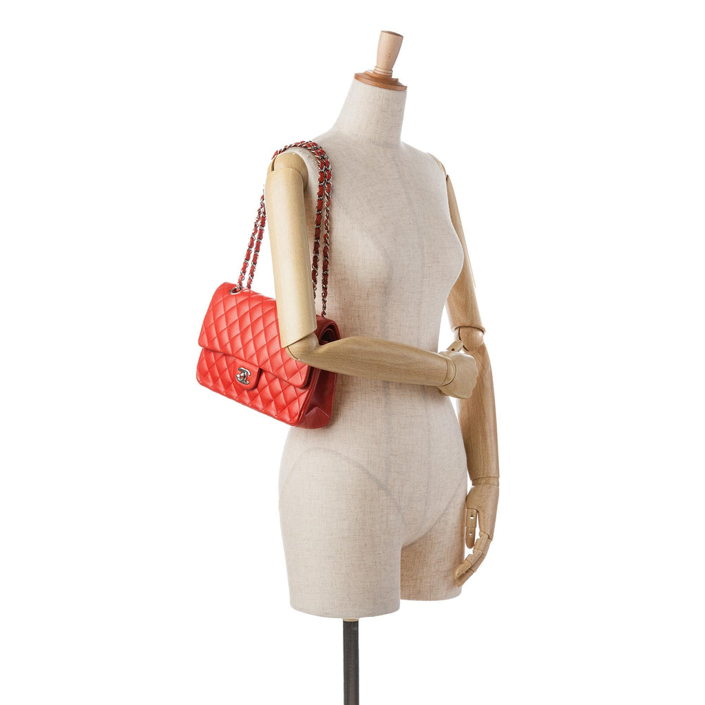 Chanel Medium Classic Lambskin Double Flap (SHG-6e5LDW)