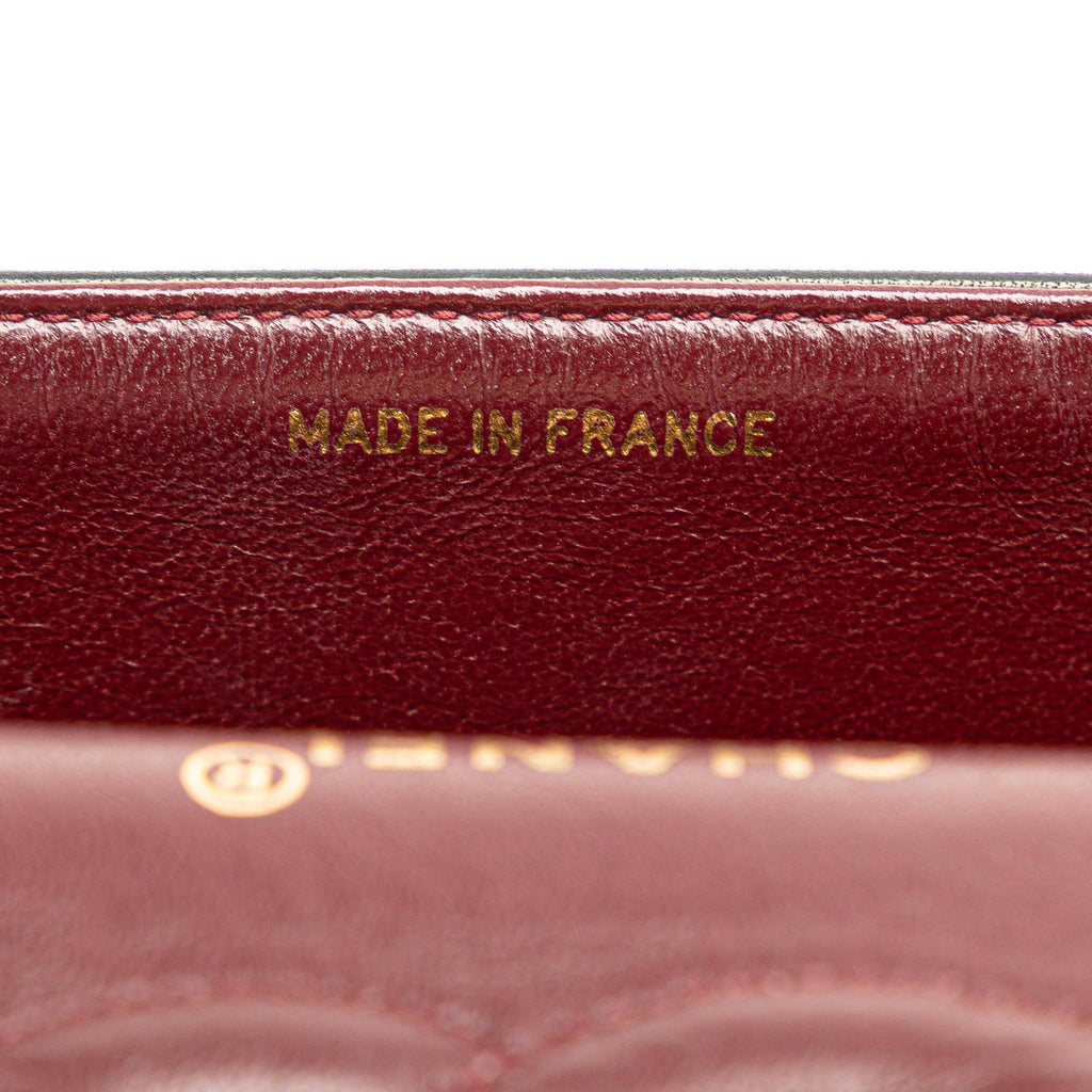 Chanel Medium Classic Lambskin Double Flap (SHG-U6XslK)