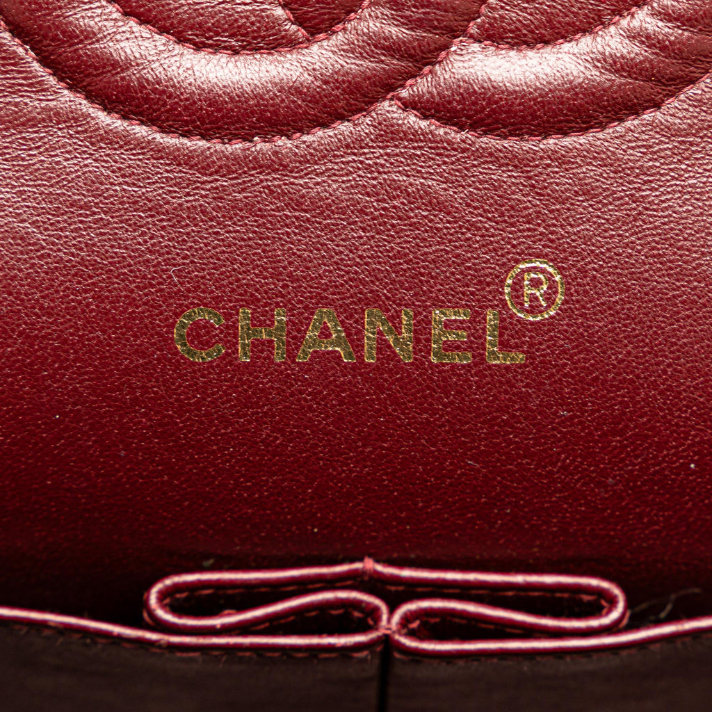 Chanel Medium Classic Lambskin Double Flap (SHG-U6XslK)